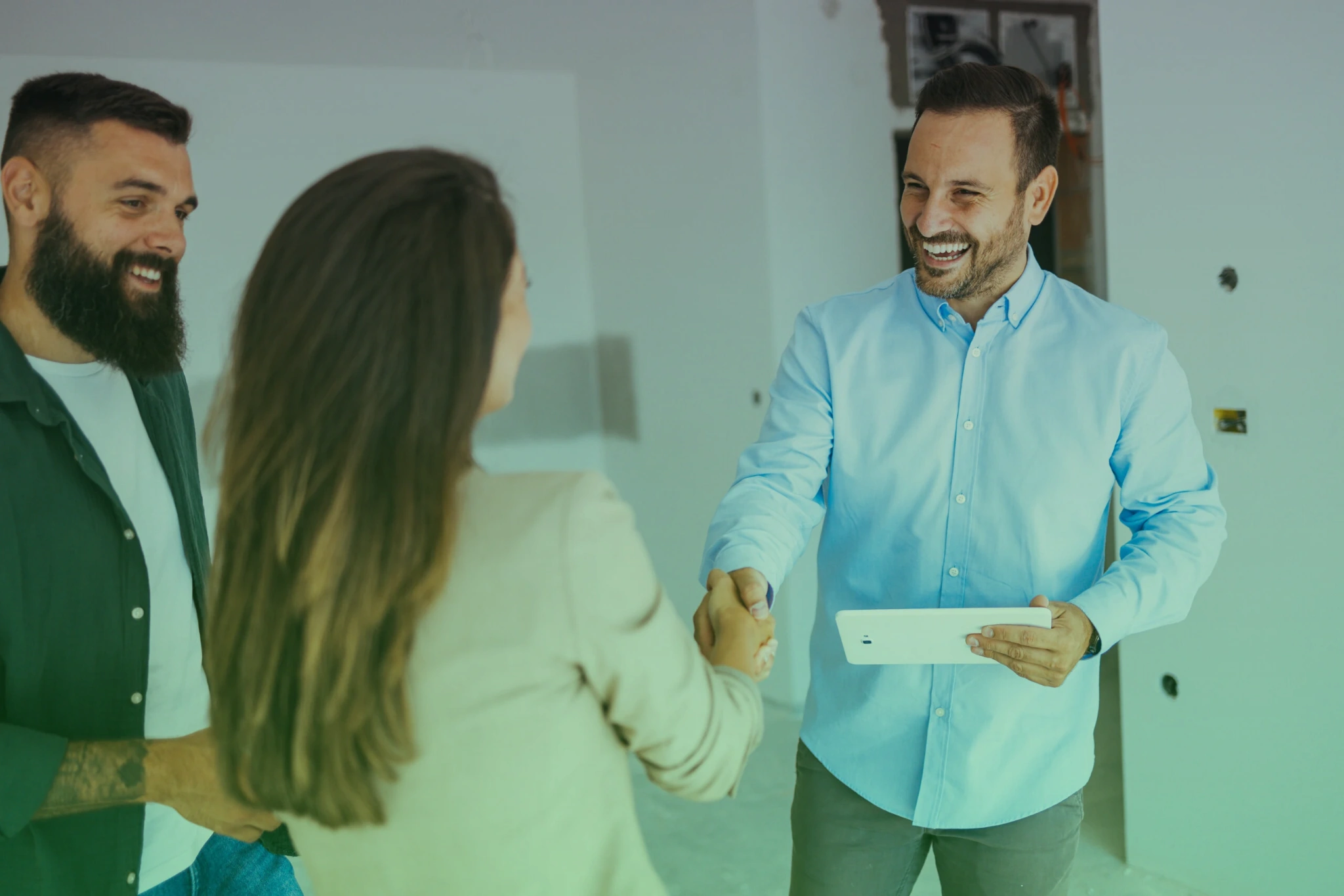 Professional real estate agent discussing property naming strategies with modern home in background